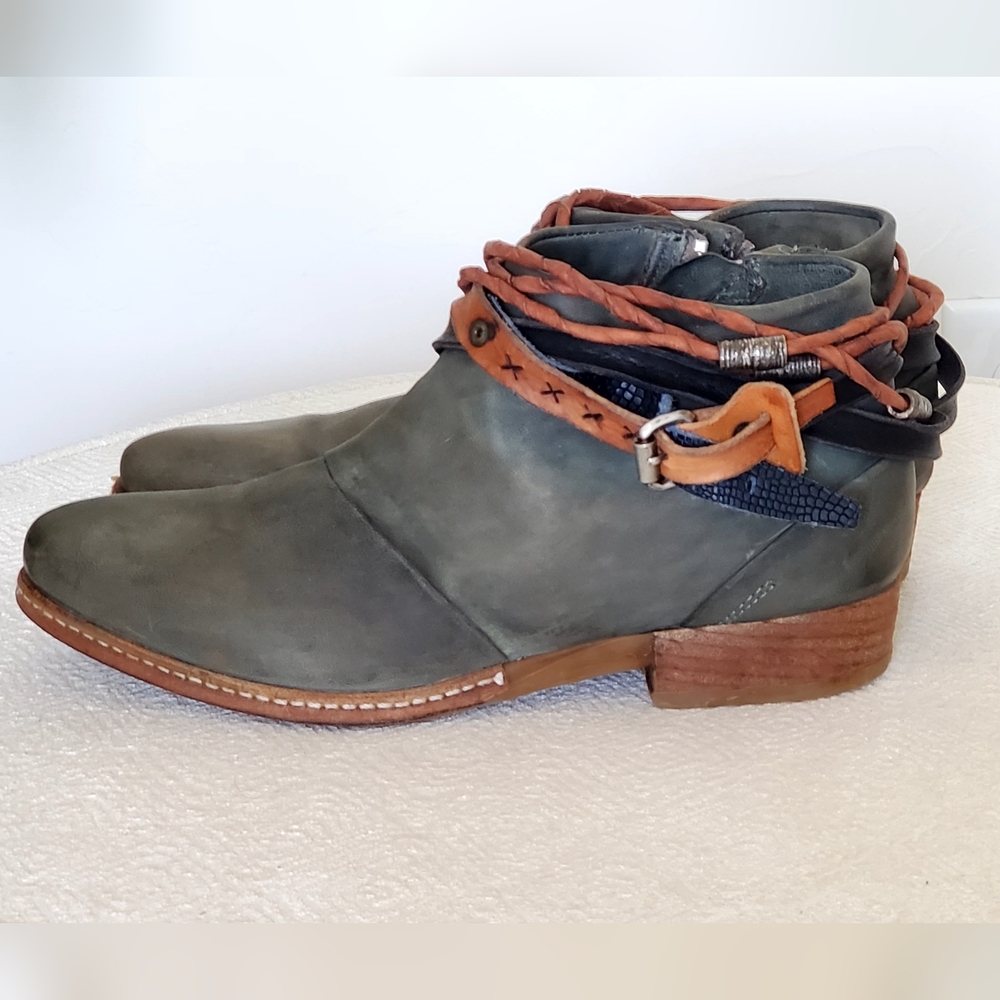 A.S. 98 Green Leather Ankle Strappy Accent Rugged Boot, Wm EU 40, US 9-9.5, - Picture 3 of 16